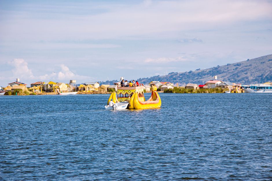 Islas flotantes, lago Titicaca